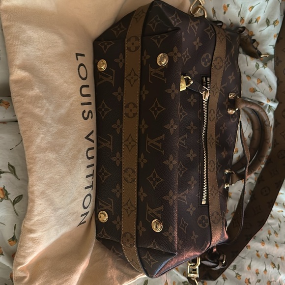 Reverse Monogram City Cruiser PM - Picture 9 of 9